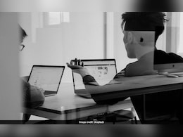 8 In 10 Indians Embrace Return To Office Policy, 50% Experience Burnout: Report