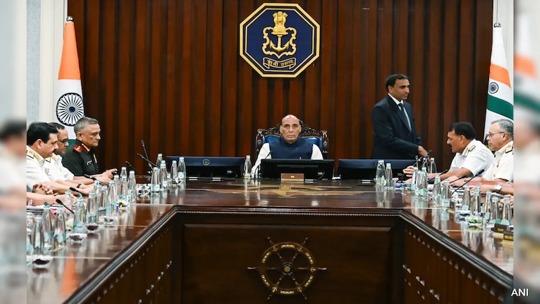 Op Sindoor Showed Navy's Power, Forced Pak To Stay In Harbour: Rajnath Singh Op Sindoor Showed Navy's Power, Forced Pak To Stay In Harbour: Rajnath Singh