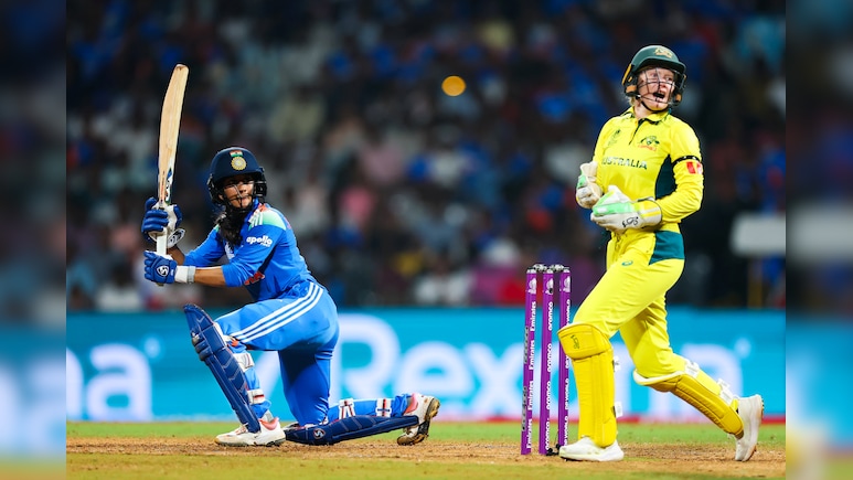 भारत की बेटियों ने रचा इतिहास! ऐतिहासिक जीत पर राजनेताओं से लेकर सचिन तक ने दी बधाई, फाइनल के लिए शुभकामनाएं भारत की बेटियों ने रचा इतिहास! ऐतिहासिक जीत पर राजनेताओं से लेकर सचिन तक ने दी बधाई, फाइनल के लिए शुभकामनाएं