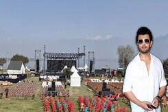 Stage Set For Sonu Nigam's NDTV Good Times Concert At Dal Lake Stage Set For Sonu Nigam's NDTV Good Times Concert At Dal Lake