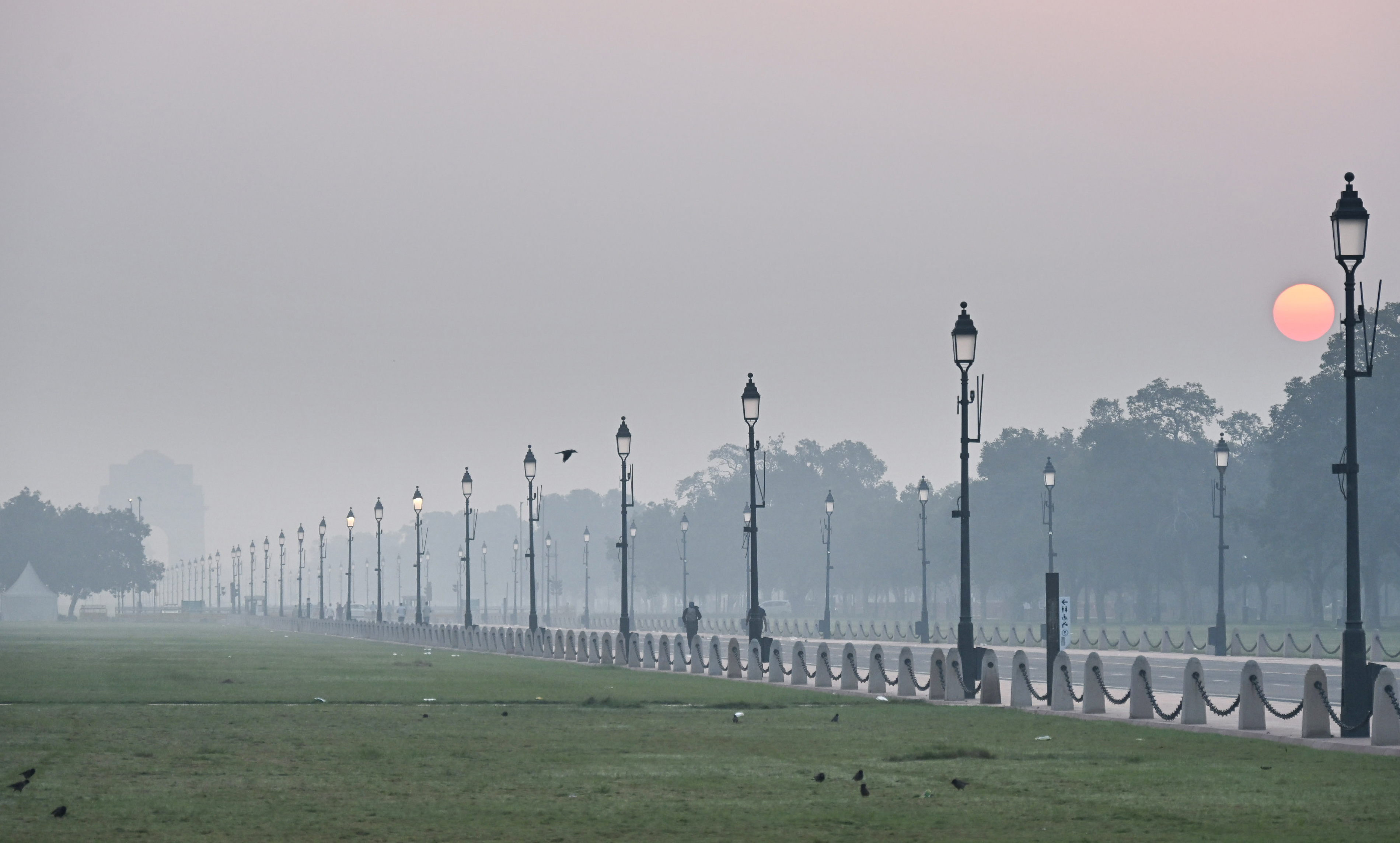 Strong Winds Bring Slight Relief, But Delhi's Air Quality Still "Very Poor"
