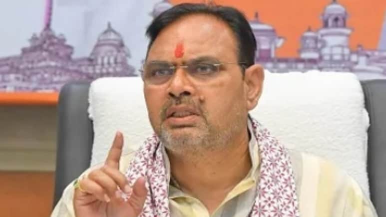 भ्रष्टाचार और लापरवाही का मामला, 5 की पेंशन रोकी, 2 अफसर सस्पेंड, सरकार ने 28 कार्मिकों के खिलाफ कार्रवाई 