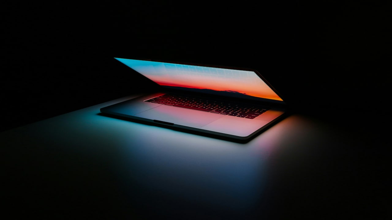 Top Free Ways To Cool Your Laptop Without an External Cooling Pad