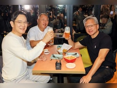 What Happens When 3 Billionaires Walk Into A Fried Chicken And Beer Joint