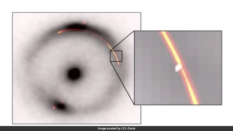Astronomers Spot Mysterious Dark Object In Distant Universe, It's A Million Times Larger Than The Sun Astronomers Spot Mysterious Dark Object In Distant Universe, It's A Million Times Larger Than The Sun