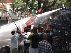 Water Cannons vs BJP Protesters In Kerala Over Sabarimala Gold-Plating Row