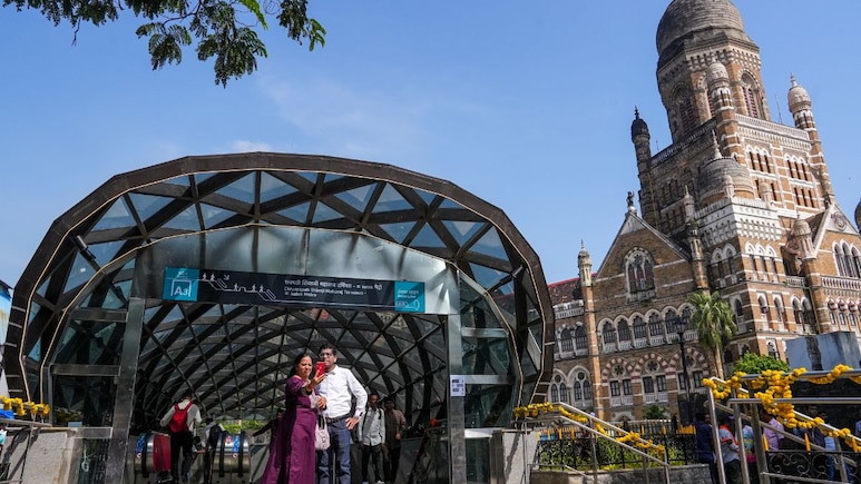 How To Use Mumbai One App: दहीसरवरून भांडूपला पोहोचा फक्त दीड तासात, खर्च येईल फक्त 75 रुपये How To Use Mumbai One App: दहीसरवरून भांडूपला पोहोचा फक्त दीड तासात, खर्च येईल फक्त 75 रुपये