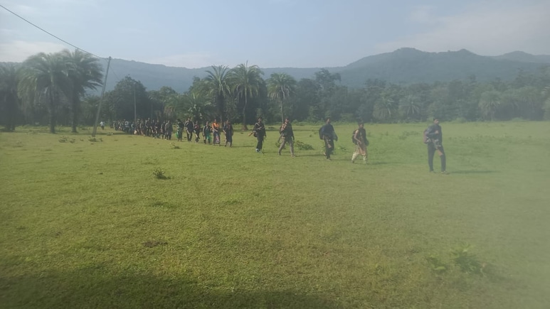 170 Maoists, Including Commander, Surrender In Chhattisgarh; 258 In 2 Days 170 Maoists, Including Commander, Surrender In Chhattisgarh; 258 In 2 Days
