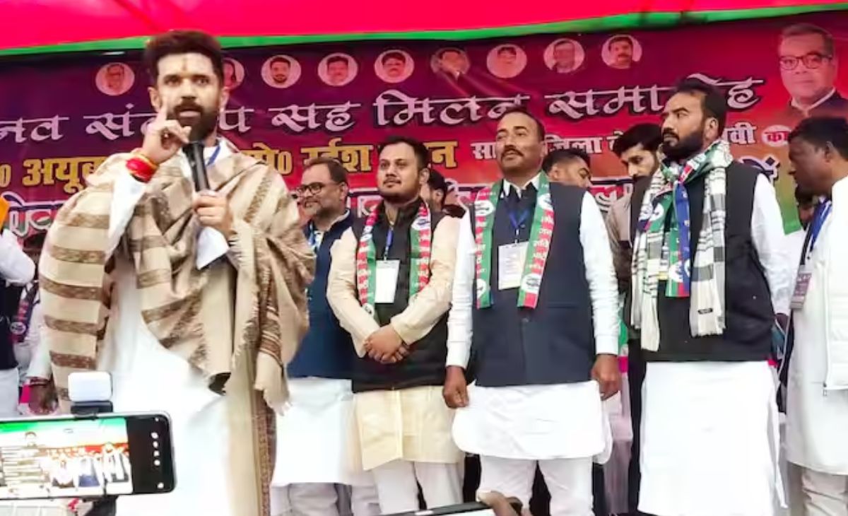 चिराग की पार्टी नेता के ठिकानों पर STF की दबिश, AK-47 समेत कई हथियार बरामद, बदलेगी सीवान की सियासत?
