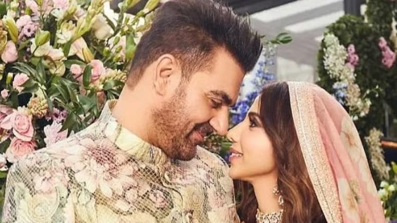 अरबाज खान दूसरी बार बने पापा, शूरा खान ने दिया बेटी को जन्म अरबाज खान दूसरी बार बने पापा, शूरा खान ने दिया बेटी को जन्म