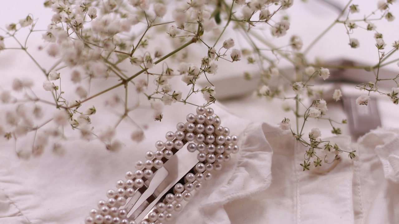 Best Hair Clips and Accessories For Kids That Stay Put On Silky Hair