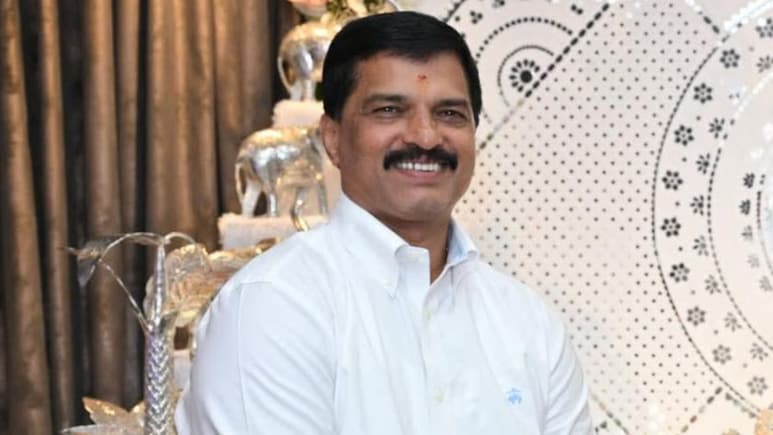 Honey Trap: महायुतीचा आमदार हनी ट्रॅपच्या जाळ्यात? अश्लील फोटो, 10 लाखांची मागणी अन्...