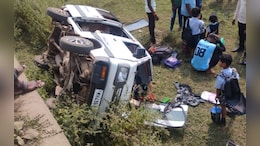 10 Students Injured As Van Falls Off Maharashtra Bridge Because Of Potholes