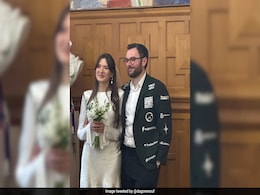 French Groom Sells 26 Ad Spots On His Tuxedo To Cover Wedding Costs, Internet Applauds Creativity French Groom Sells 26 Ad Spots On His Tuxedo To Cover Wedding Costs, Internet Applauds Creativity