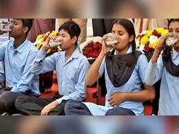 बच्चों के हिस्से का दूध पाउडर मावा फैक्ट्रियों को बेच दिया, 5 शिक्षकों पर गिरी गाज बच्चों के हिस्से का दूध पाउडर मावा फैक्ट्रियों को बेच दिया, 5 शिक्षकों पर गिरी गाज