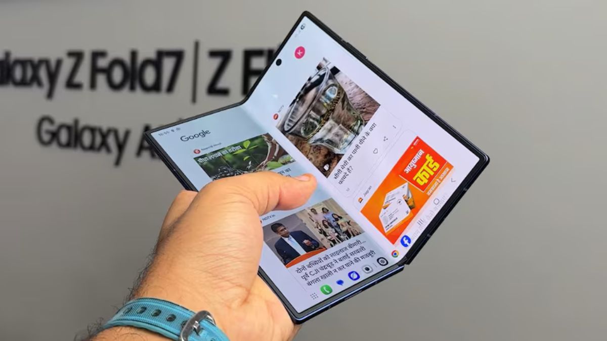 Selon un analyste , l' iPhone pliable d' Apple aura une charnière moins chère que prévu .