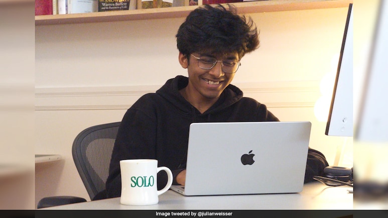 Who Is Dhravya Shah? Mumbai Man Who Raised $3 Million For AI Startup From Silicon Valley Bigwigs Who Is Dhravya Shah? Mumbai Man Who Raised $3 Million For AI Startup From Silicon Valley Bigwigs