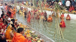 Chhath Puja 2025: छठ महापर्व का आज पहला अर्घ्य,जानें अस्तगामी सूर्य का समय और अर्घ्य देने की सही विधि