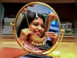 Dhanteras 2025: अमेरिका समेत टॉप-5 देशों से भी ज्यादा गोल्ड! सोने की असली जौहरी तो भारतीय महिलाएं हैं... आंकड़े देख लीजिए Dhanteras 2025: अमेरिका समेत टॉप-5 देशों से भी ज्यादा गोल्ड! सोने की असली जौहरी तो भारतीय महिलाएं हैं... आंकड़े देख लीजिए