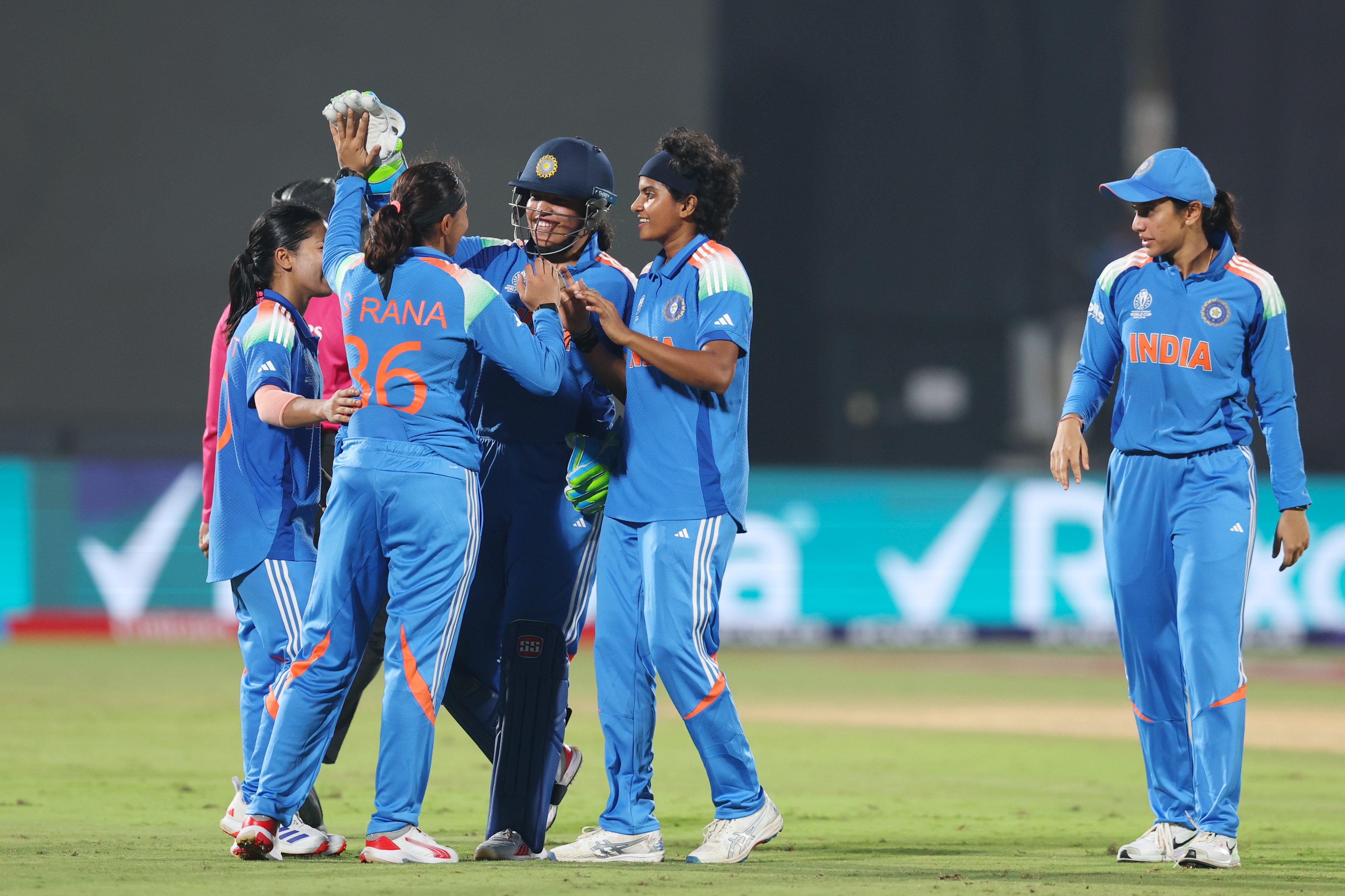 India vs Australia Live Score, ICC Women's World Cup 2025: Australia Star Leaves Ground Midway During Batting vs India