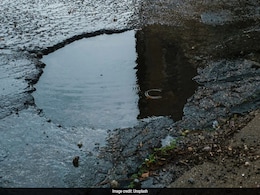 Bengaluru Man "Disappointed" After Self-Funded Pothole Repair Ruined, Internet Reacts Bengaluru Man "Disappointed" After Self-Funded Pothole Repair Ruined, Internet Reacts