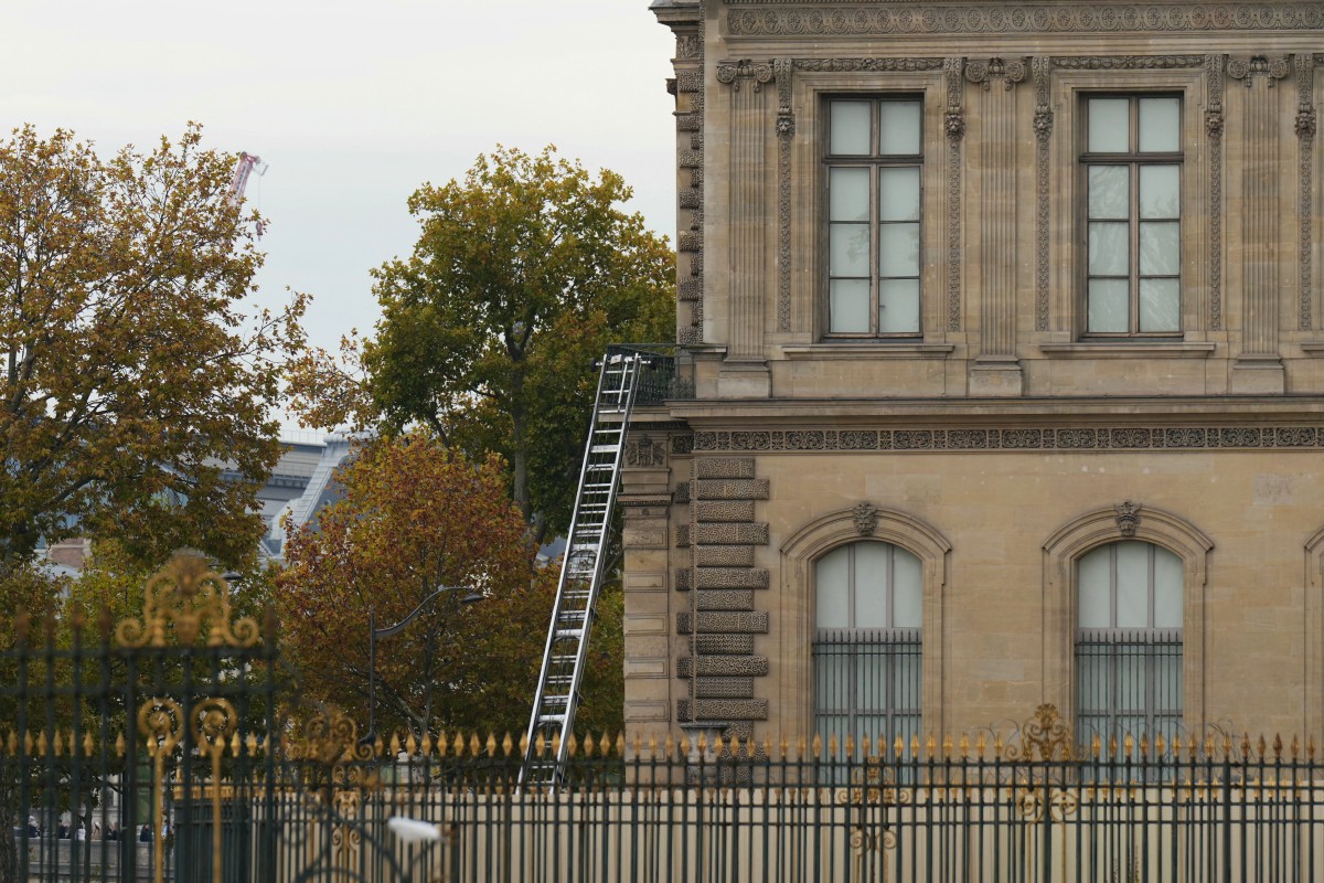 Why Louvre Museum Heist Is A Classic Case Of German Efficiency