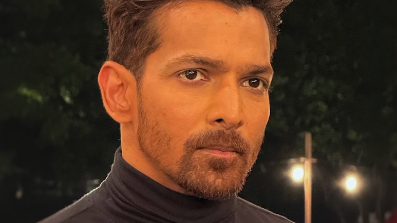 Harshvardhan Rane On Doing Intense Romantic Roles: "Saw My Father With 5-6 Partners, Silently Observed Him" Harshvardhan Rane On Doing Intense Romantic Roles: "Saw My Father With 5-6 Partners, Silently Observed Him"