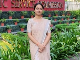 ऑनलाइन पढ़ाई से लेकर UPSC ISS ऑल इंडिया टॉपर तक, पढ़िए कशिश कसाना की सक्सेस स्टोरी ऑनलाइन पढ़ाई से लेकर UPSC ISS ऑल इंडिया टॉपर तक, पढ़िए कशिश कसाना की सक्सेस स्टोरी