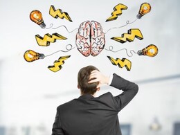 सोने से पहले की ये छोटी-छोटी गलतियां, आपके दिमाग को चुपचाप कर रही है बूढ़ा! सोचने समझने की क्षमता पर बड़ा असर