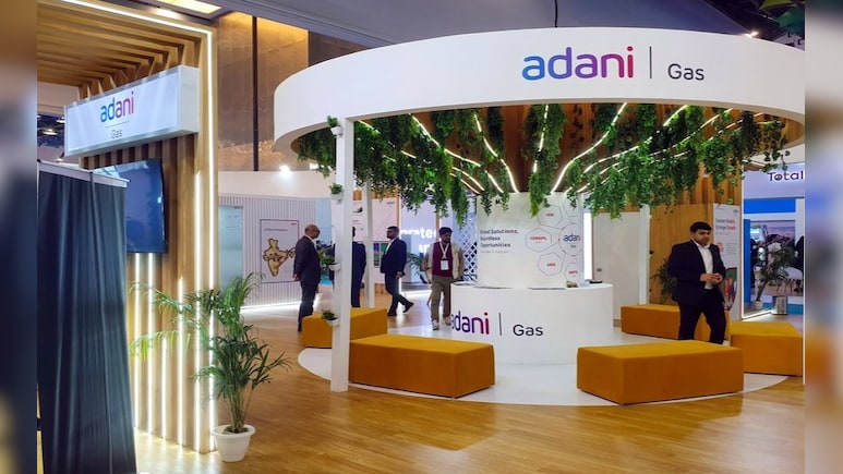 अदाणी टोटल गैस के FY26 Q2 में शानदार नतीजे, रेवेन्यू में 19% तो CNG-PNG खपत में 16% की बढ़ोतरी