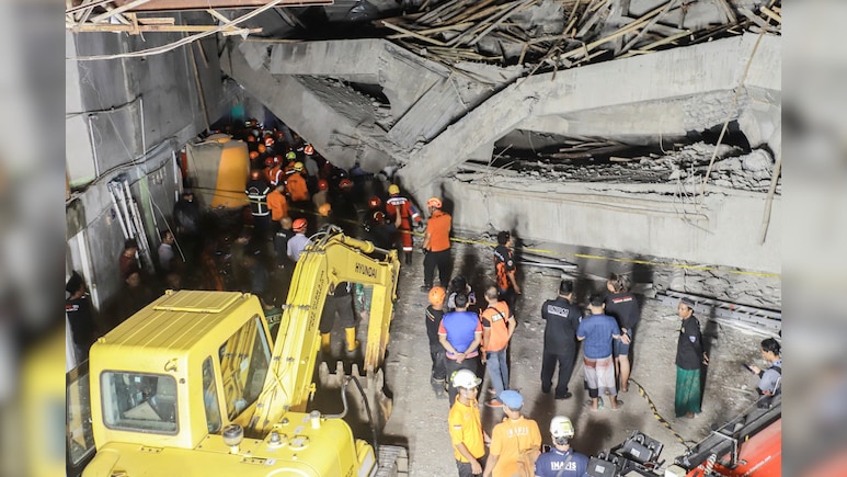 5 Survivors Pulled From Indonesia School Rubble As Rescuers Race Against Time