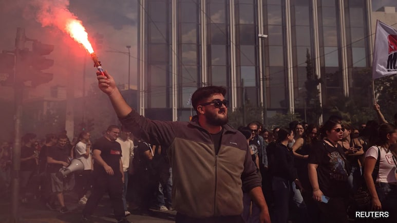 Greek Ferries, Trains Halted As Thousands Protest Over 13-Hour Workdays Greek Ferries, Trains Halted As Thousands Protest Over 13-Hour Workdays