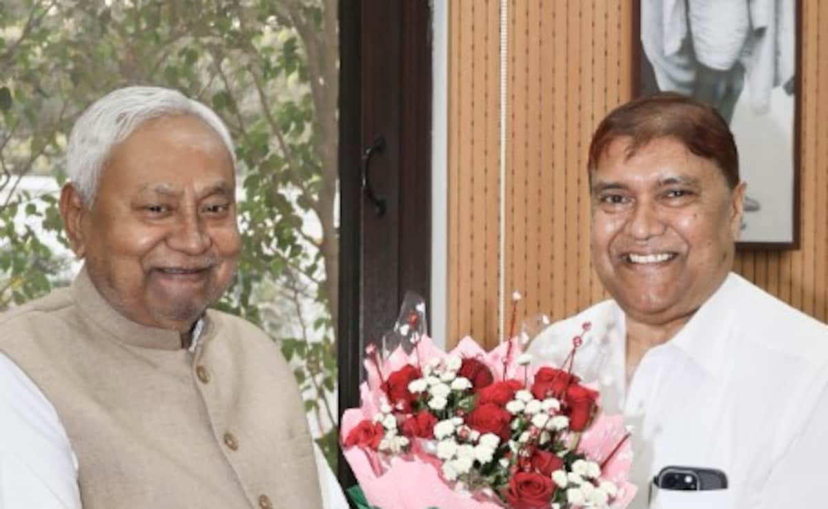 Biharsharif Chunav Result: बिहार शरीफ सीट पर फिर बीजेपी का कब्जा. सुनील कुमार ने ओमैर खान को हराया