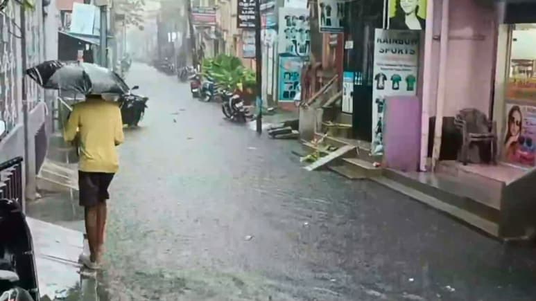 Extreme Rain Alert For Chennai, School Shut Tomorrow