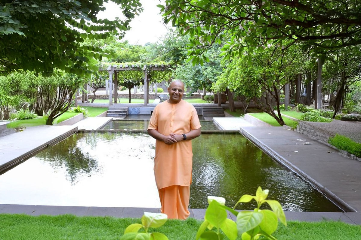 Gaur Gopal Das Explains Why Reflection Heals More Than Rumination