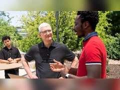 एक दिन में कितना कमा लेते हैं Apple के CEO टिम कुक? जानकर माथा पकड़ लेंगे आप