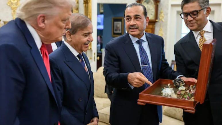 Pak Army Chief Branded 'Salesman' After Rare Earth Pic With Trump Goes Viral