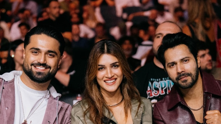 Kriti Sanon Enjoys UFC Event In Abu Dhabi With Rumoured Boyfriend Kabir Bahia, Varun Dhawan Joins The Duo Kriti Sanon Enjoys UFC Event In Abu Dhabi With Rumoured Boyfriend Kabir Bahia, Varun Dhawan Joins The Duo
