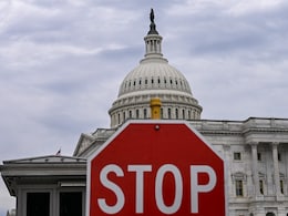 4 Weeks On, Why US Government Is Still Shut, How It's Affecting Americans 4 Weeks On, Why US Government Is Still Shut, How It's Affecting Americans