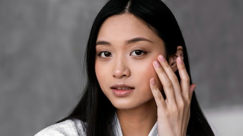 K-Beauty Glass Skin Trend: Why It May Be Harmful For Indian Skin