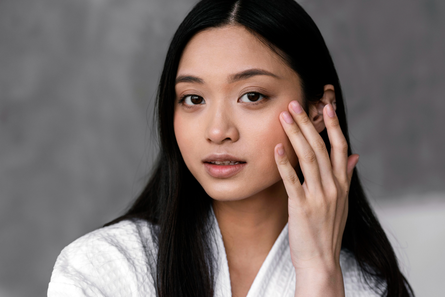 K-Beauty Glass Skin Trend: Why It May Be Harmful For Indian Skin