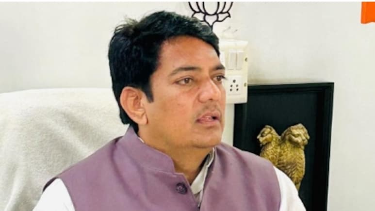 Rajasthan Pension: इस डेट तक नहीं कराया वेरिफिकेशन तो कट जाएगी पेंशन! यहां पढ़ें राजस्थान सरकार के प्लान की पूरी डिटेल