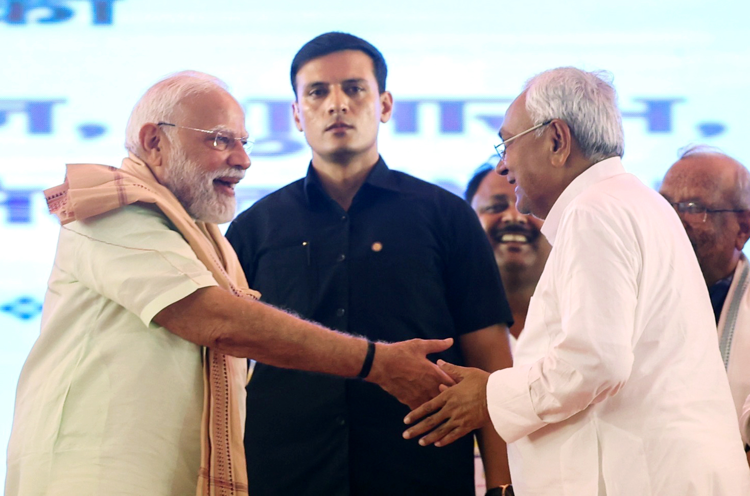 PM मोदी की 10, शाह-राजनाथ की 25-25 रैलियां, नीतीश कब से उतरेंगे मैदान में, जानिए NDA का 'मेगा प्लान'