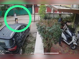 कुरकुरे का लालच देकर अपहरण की कोशिश, मां की बाहदूरी से बची ढाई साल की मासूम  कुरकुरे का लालच देकर अपहरण की कोशिश, मां की बाहदूरी से बची ढाई साल की मासूम