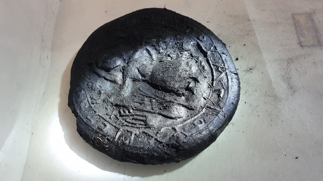 Archaeologists Find 1,200-Year-Old Bread With Jesus Christ's Face