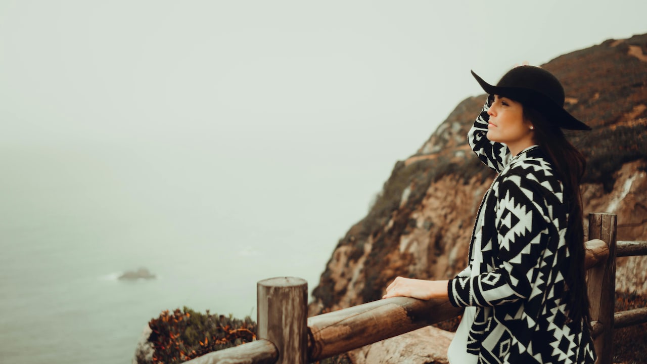 Heres how you can style your long shrugs the right way Heres how you can style your long shrugs the right way