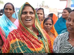 Bihar Woman's Chhath Song With Reference To PM Modi As 'Bhaiya' Is Viral Bihar Woman's Chhath Song With Reference To PM Modi As 'Bhaiya' Is Viral