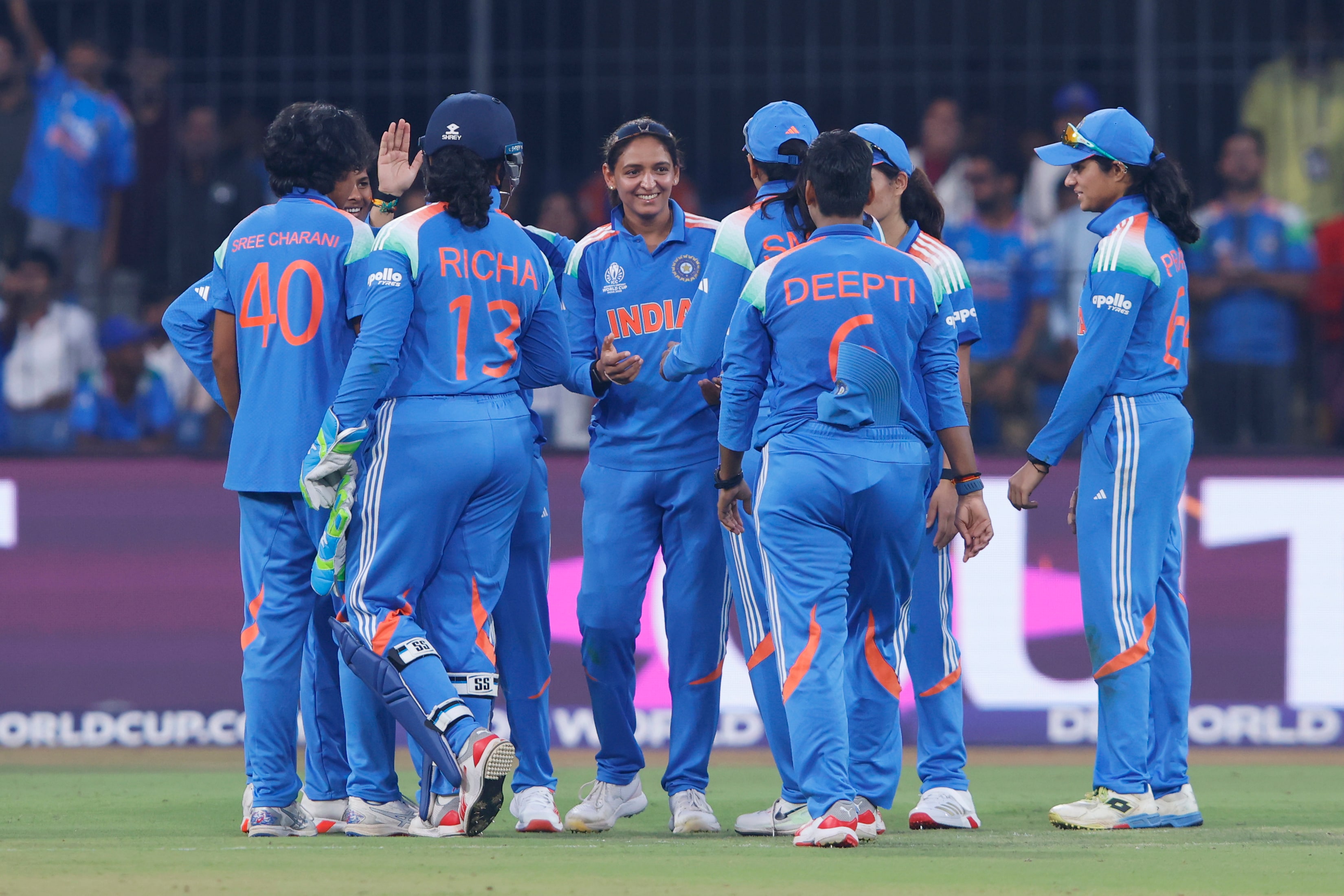 Women's WC Live: India Strike Early But New Zealand Fight Back In Chase