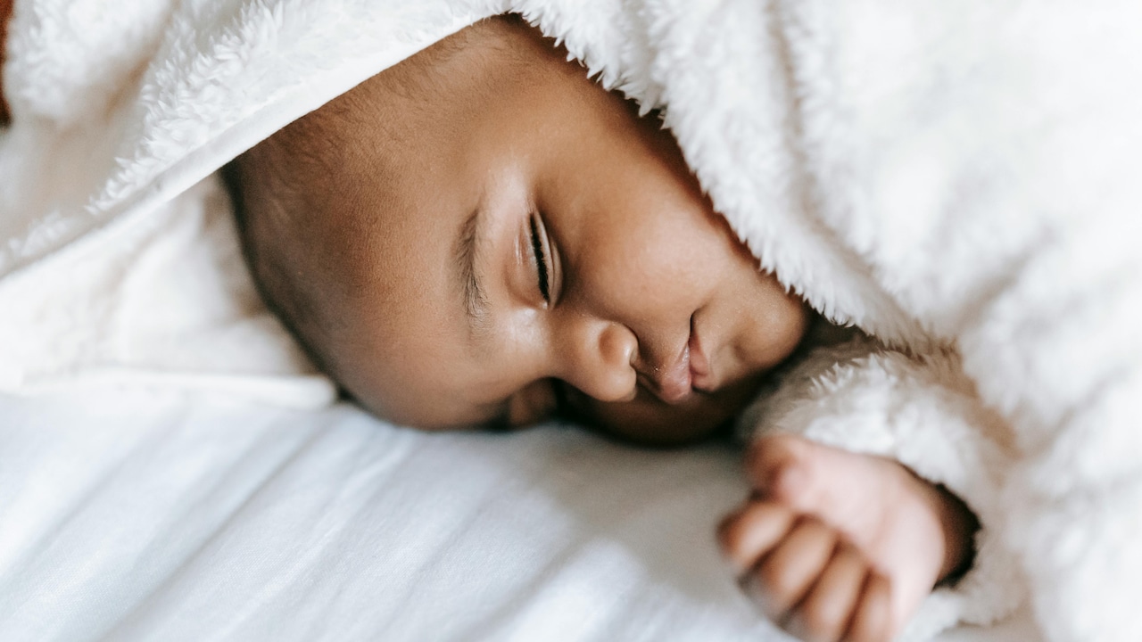 Soothe your baby to sleep with these Cocoon Care essentials from Amazon