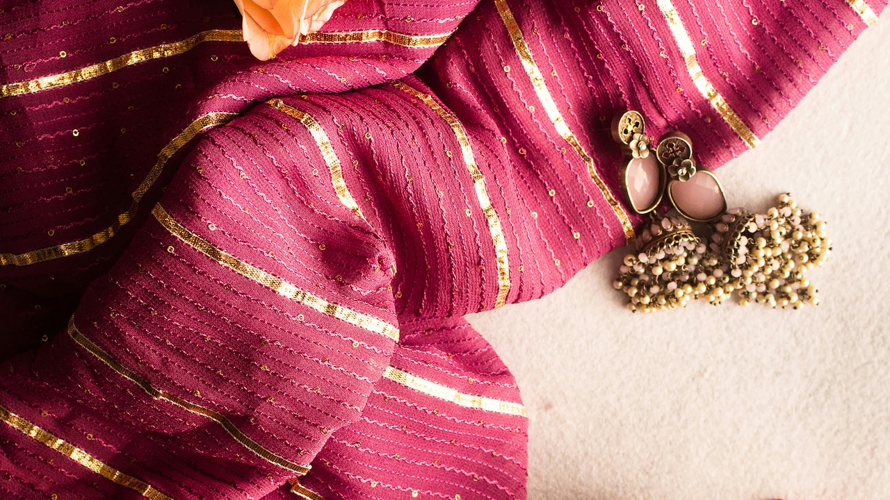 Why Statement Dupattas Are Diwali 2025s Biggest Festive Trend
